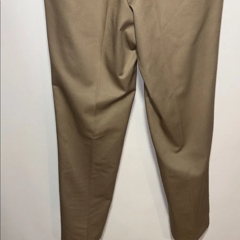 Dockers Men's Khaki Chinos